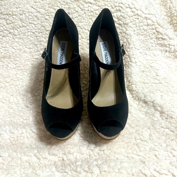 Steve Madden 5.5" black and gold glitter wedge - 6 - Picture 2 of 7